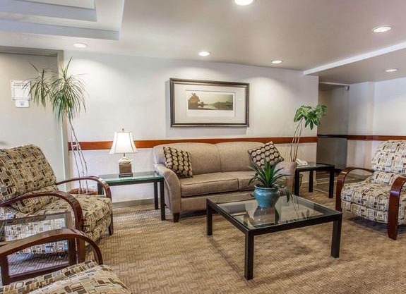 Quality Inn & Suites Everett Seattle