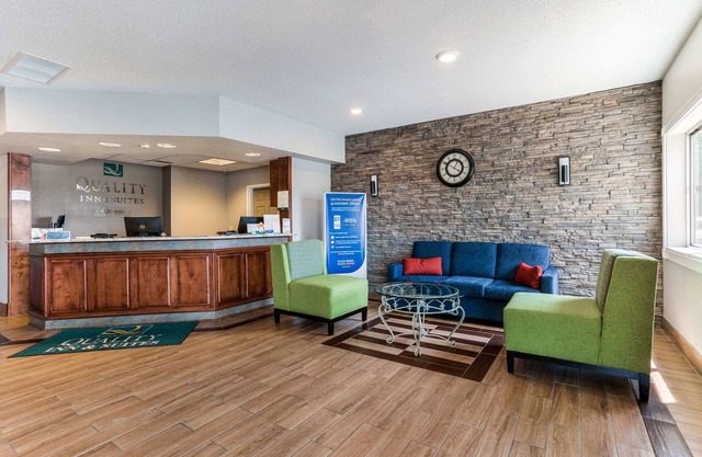 Quality Inn & Suites Ferdinand