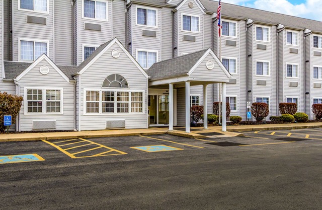 Quality Inn & Suites North Lima - Boardman