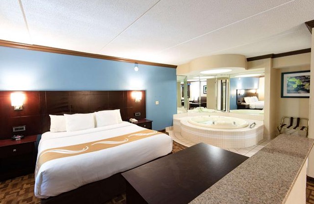 Quality Inn & Suites Quakertown
