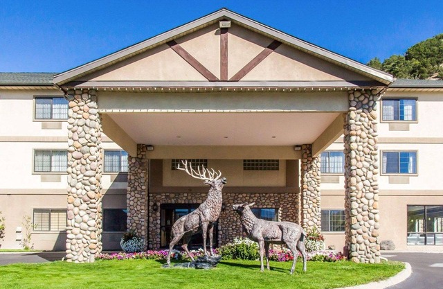Quality Inn & Suites Vail Valley