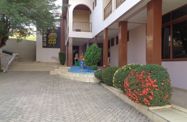 Queensland Hotel