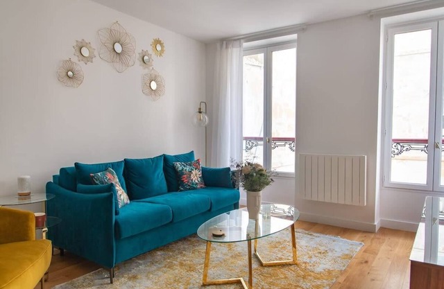Quiet and Elegant - near Eiffel Tower and Rue Cler