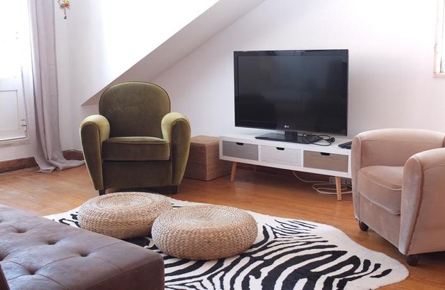 Quiet and Sunny central Lisbon apartment