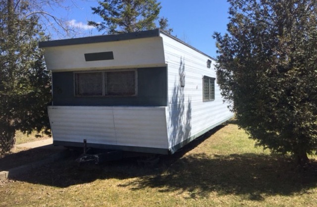 Quiet family run park with cottage, trailers, trailer sites and camp site rentals - Trailer for 3