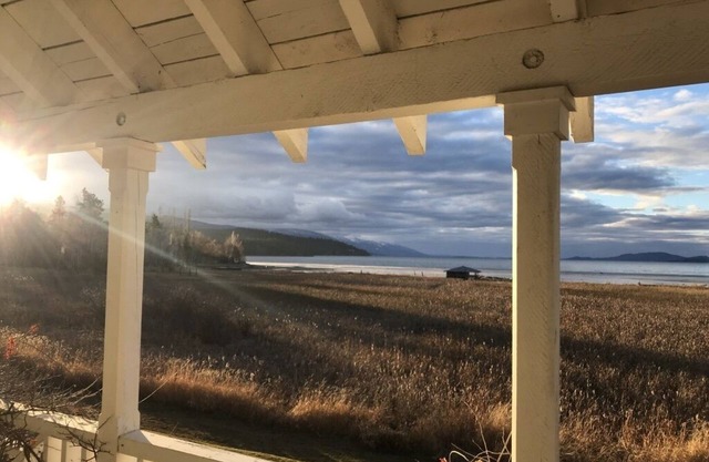Quiet sophisticated elegance on the shores of Flathead Lake.