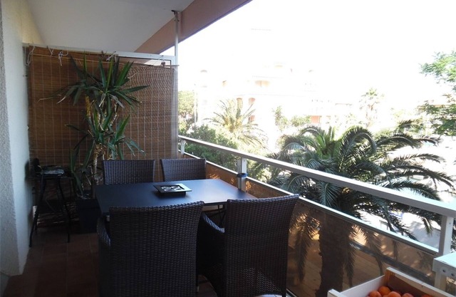 Quiet studio for 4 with loggia and secure parking