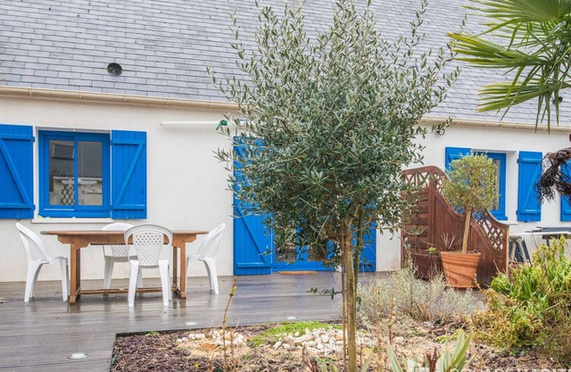 Quiet villa, terraces, pets allowed, parking, WiFi