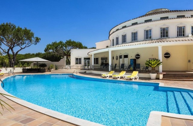 Quinta do Lago 2-Bed Apartment - Golf, Pool & Ac