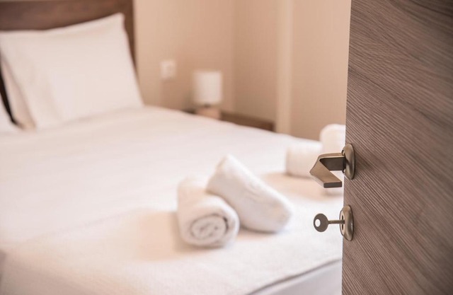 Quintessence Level Suites