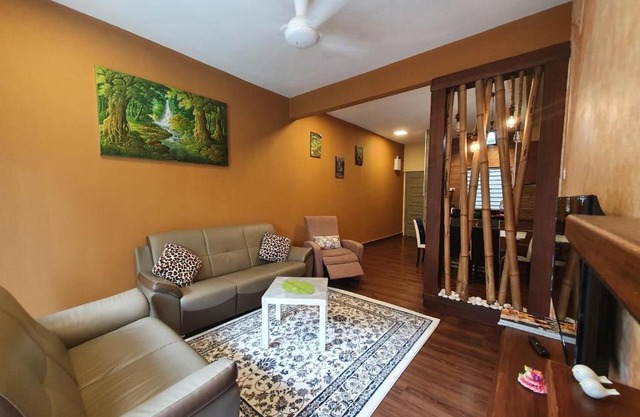 Quintet Residence