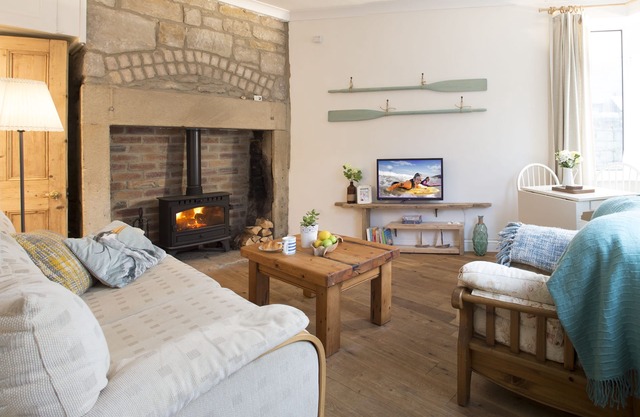 Cottage Amble 