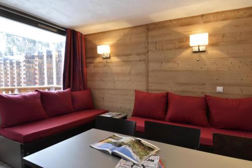 Résidence Carroley B - Appartement rénové · Proche des pistes · Vue pistes · Balcon MAE-7112