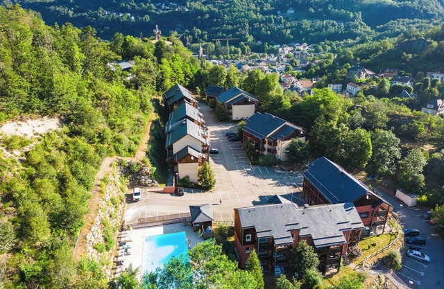 Résidence Vacancéole Le Domaine de la Vallée d'Ax