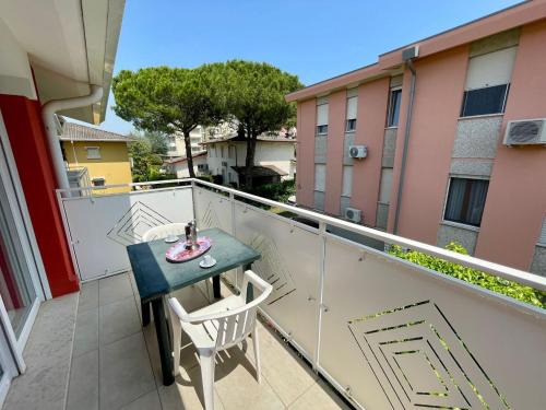 Refurbished flat in a residential area