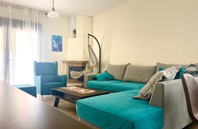 R LUX villa