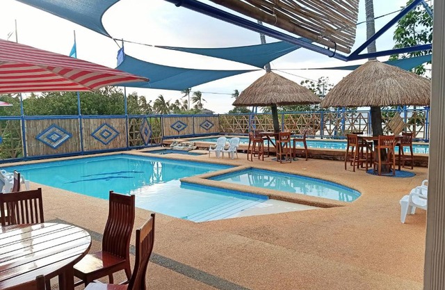 Rainbow Bay Beach & Dive Resort