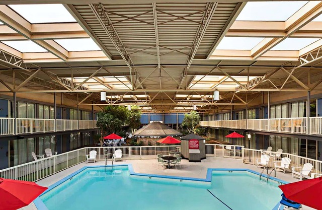 Ramada by Wyndham Clarion