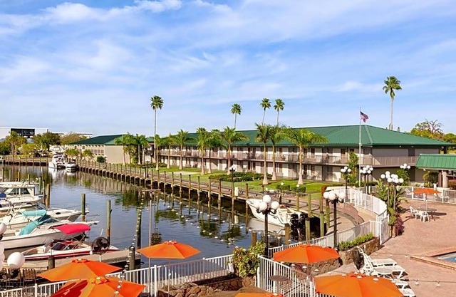 Ramada by Wyndham Sarasota Waterfront