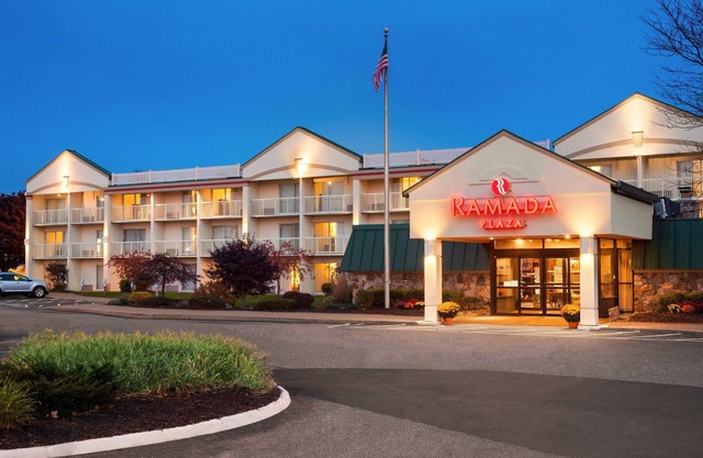 Ramada Plaza by Wyndham Portland