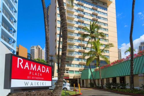Ramada Plaza 