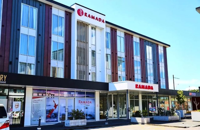Ramada Suites By Wyndham Albany