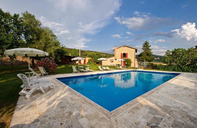 Rapolano Terme Apartment Sleeps 3