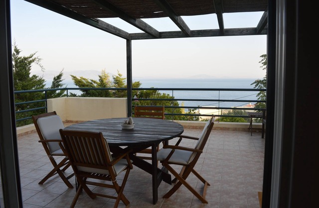 Rebecca's Summer House, Fantastc View , Holidays With Family And Friends