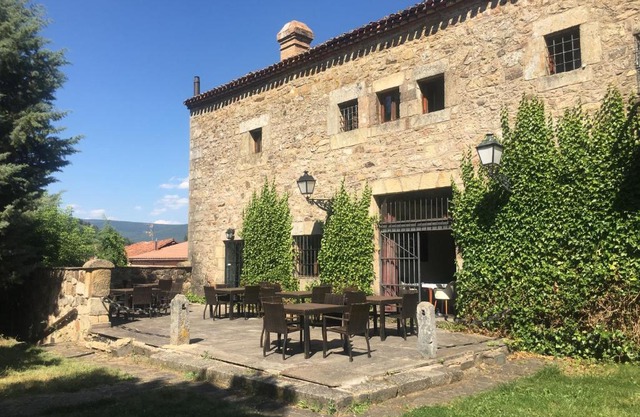 Real Posada De La Mesta 