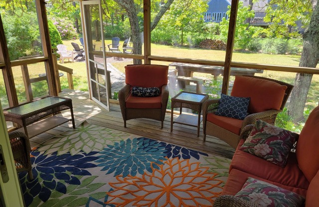 Recently Renovated Cape Close To Boat Meadow Beach And Great Pond.