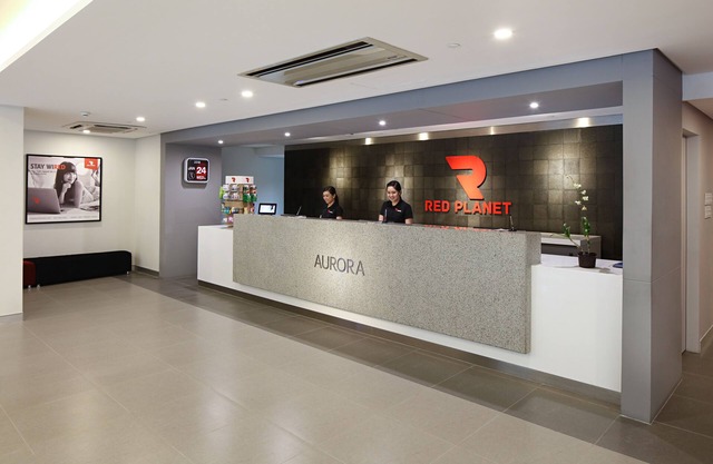Red Planet Cubao Aurora Boulevard