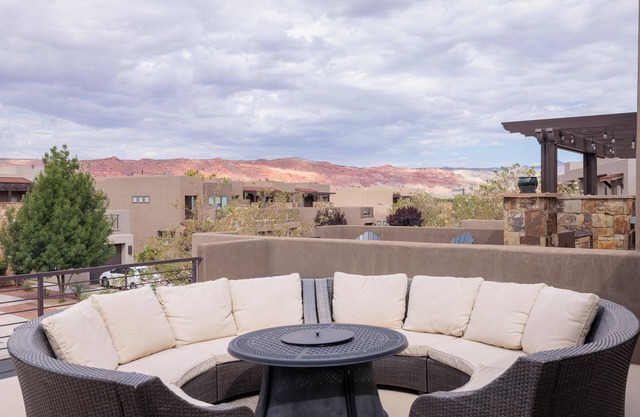 Red Rock Getaway 