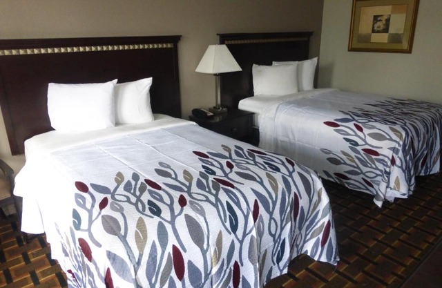 Red Roof Inn Evergreen