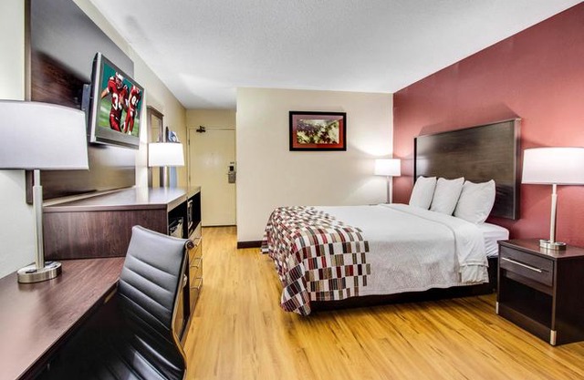 Red Roof Inn Forsyth