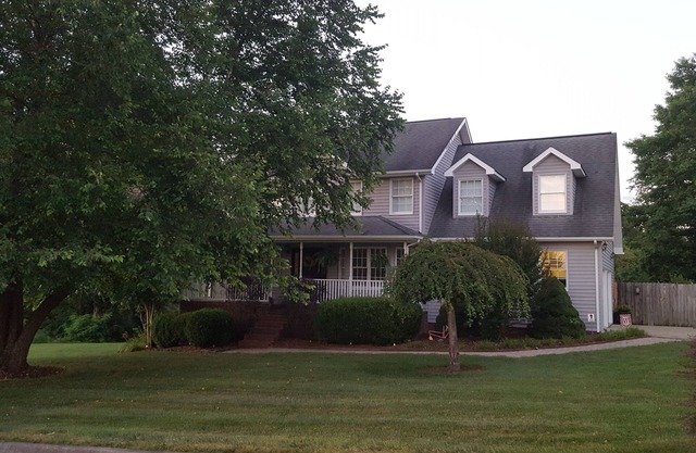 Reduced ! Beautiful Home Located 2.5 miles from Bristol Motor Speedway !