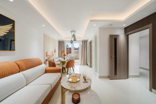 Refined 2 Bedroom Home in Londons Elite Mayfair District H10