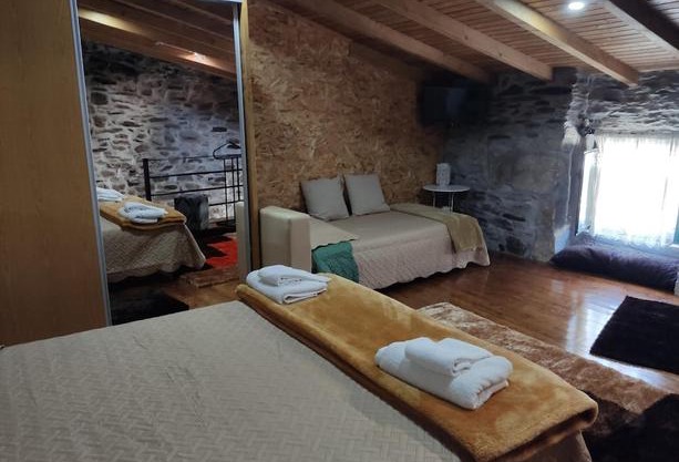 Refugio d'Anita Douro Valley House