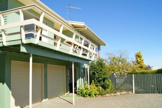 Relax at Rainbow Point - Taupo Holiday Home