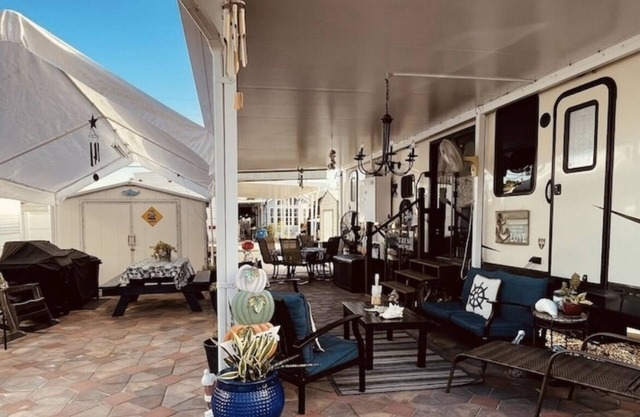 Relax in our little piece of paradise! Great rates starting Oct 2025.Book early!