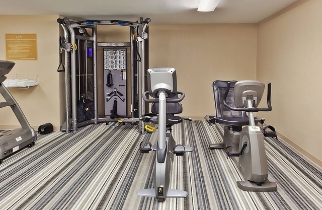 Relax w/Our Spacious Pet-friendly Room w/Kitchen! FREE Parking