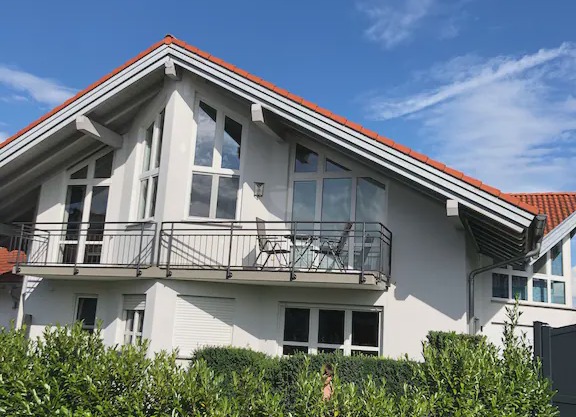 Relaxation in the Allgäu in a new large apartment with balcony