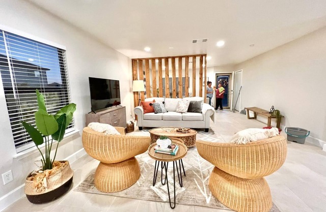 Relaxing Feng Shui Family Retreat 12 Miles from San Antonio Airport