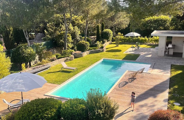 Relaxing life in a quiet villa with all amenities in the South of France