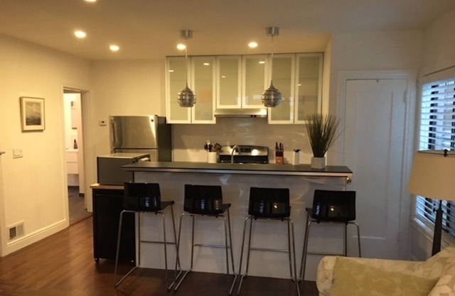 Remodeled 2BR in Downtown San Mateo
