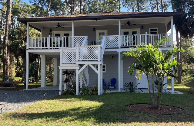 Remodeled Weeki Wachee Vacation House with Game Room