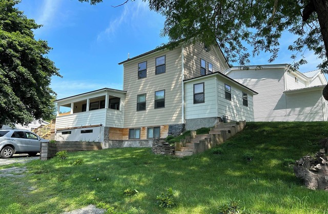 Renovated, modern house in Hancock, NY near Delaware River