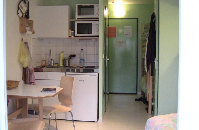 rental apartment studio cure lamalou les bains trainee vacancy