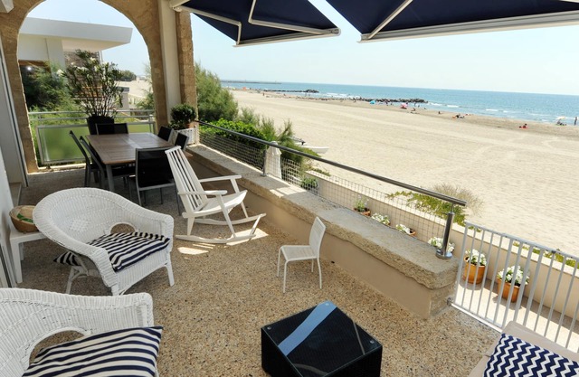 Rental palavas-carnonmaison on the beach
