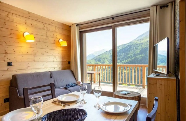 Residence Club MMV L'Altaviva* - 3 rooms 6 people Family