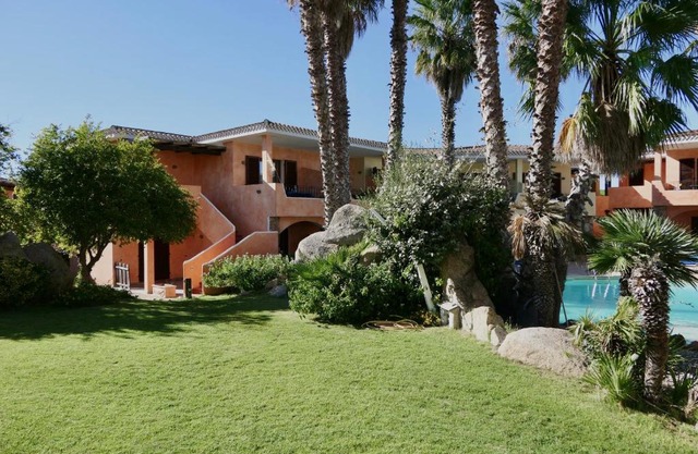 Residence con piscina a Palau, a soli 150 mt. dal mare
